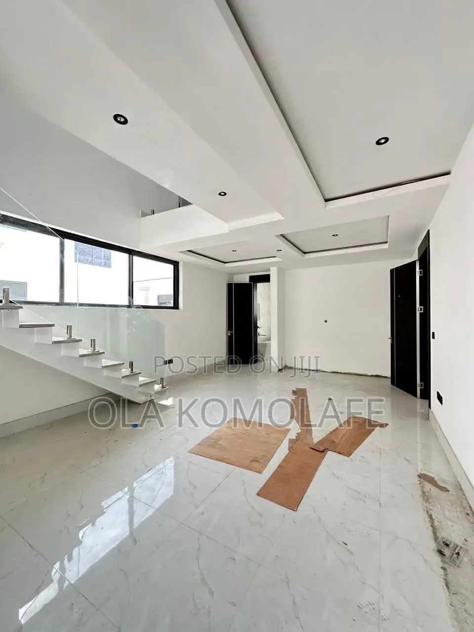 Newly Built 4 Bedroom Luxurious Terrace Houses with BQ in a mini Estate of 60 Terrance Houses