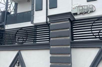 To Let: New And Dope Mini Flat For Rent At Makinde Aship Ayobo....Rent: 1m Yearly...Any Decent Body Can Rent