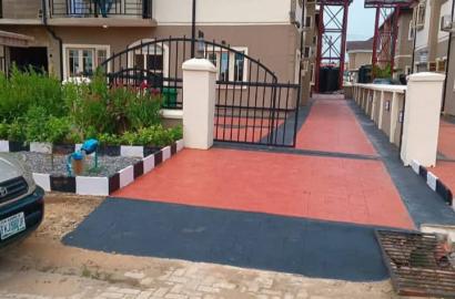 FOR SALE:5 bedroom semi-detached duplex Location:Magodo isheri,inside a serene Estate by channels TV.. lagos Land size:400sqm