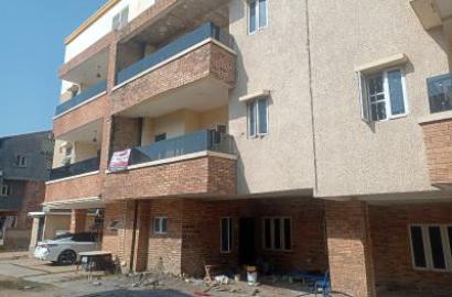 4 bedroom terraced duplex for sale