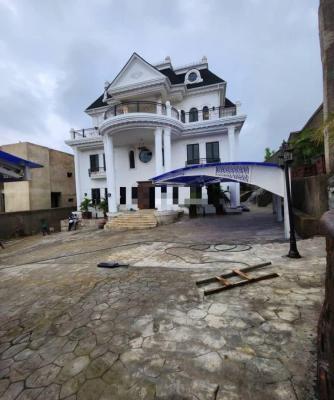 Luxury 6 Bedroom Fully Detached Duplex With 2 Bedroom Bq