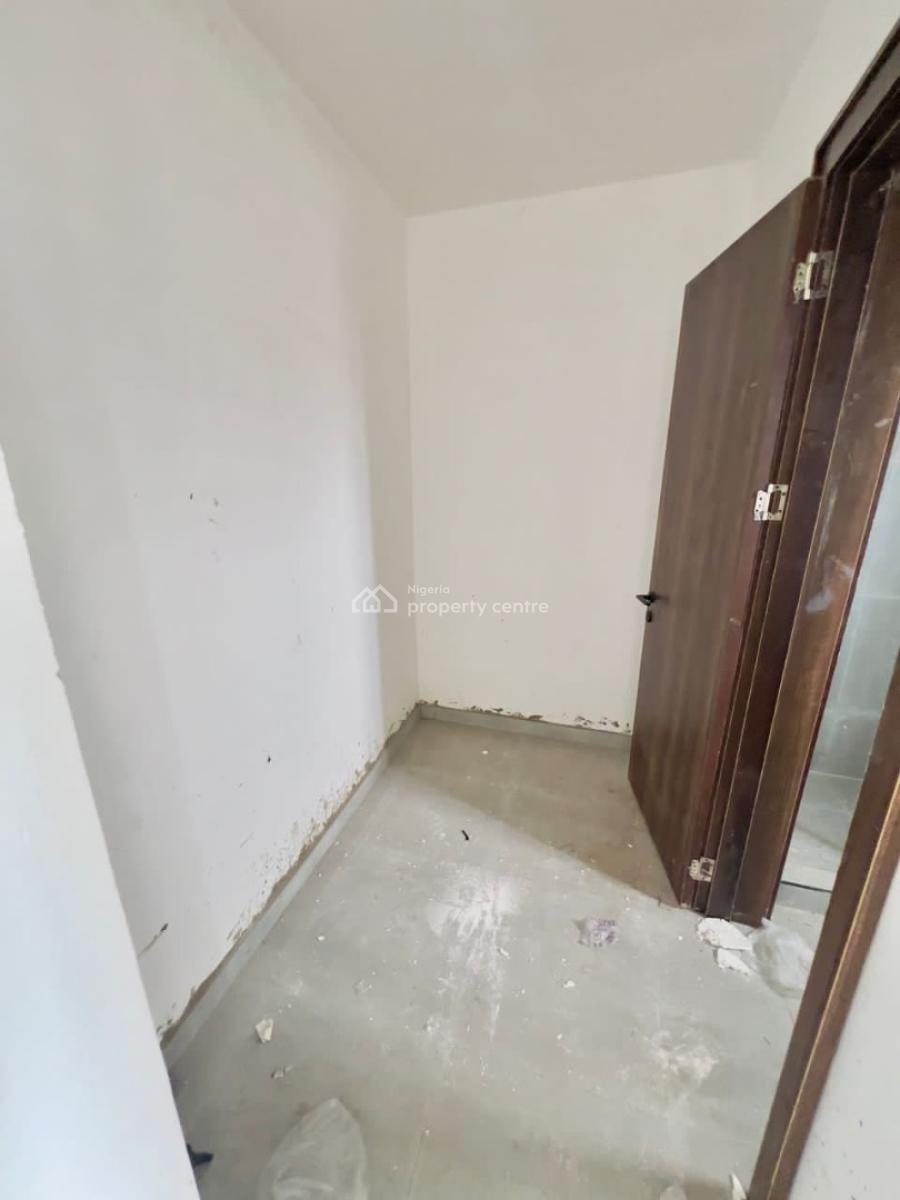 4 bedroom terraced duplex for sale
