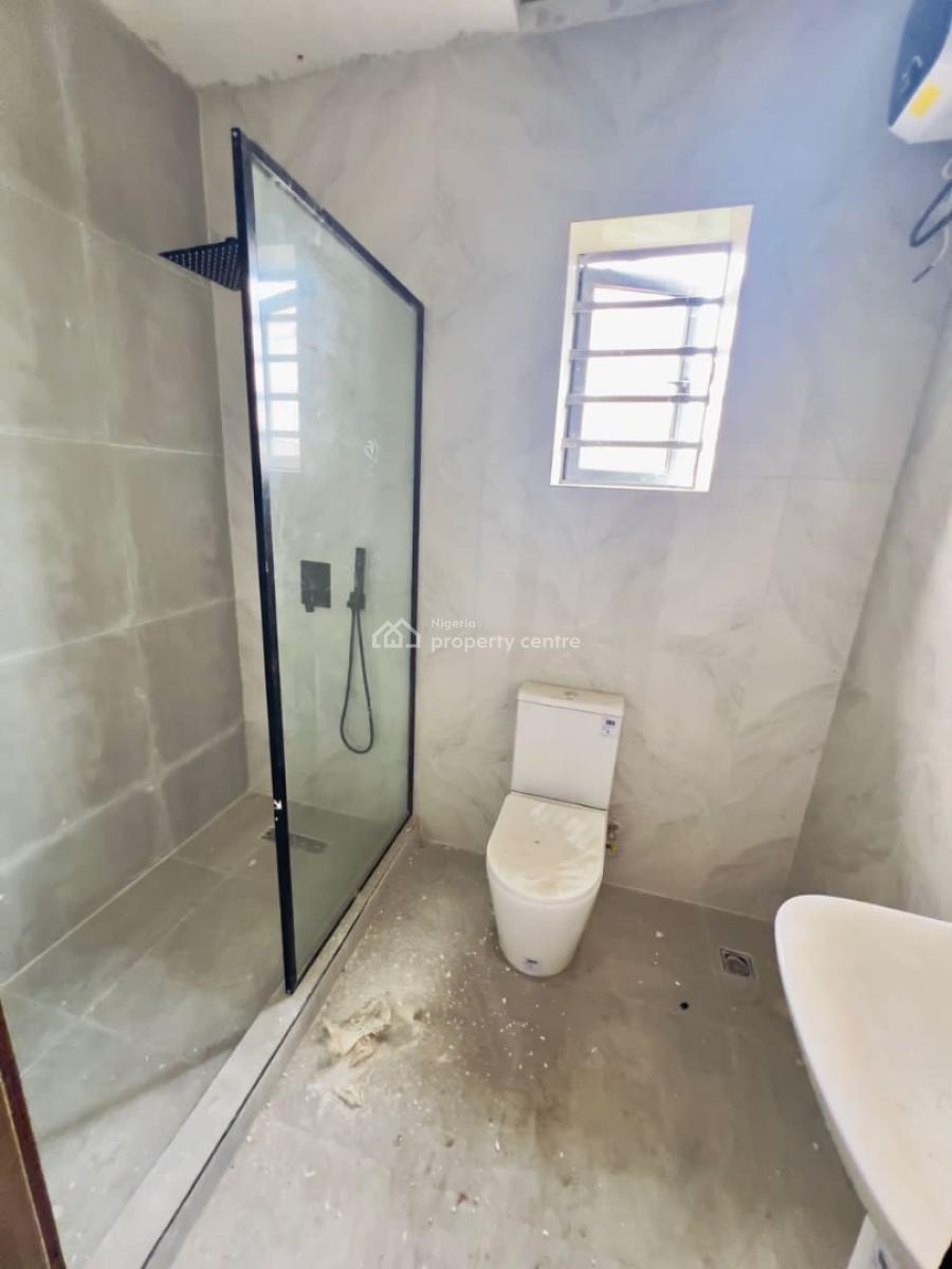 4 bedroom terraced duplex for sale