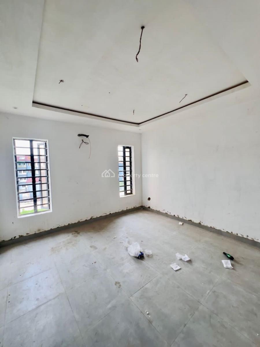 4 bedroom terraced duplex for sale