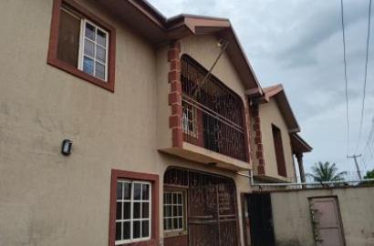 Clean 3 Bedroom Flat Downstairs All Tiles Floor Prepaid Mater 2 Tenant