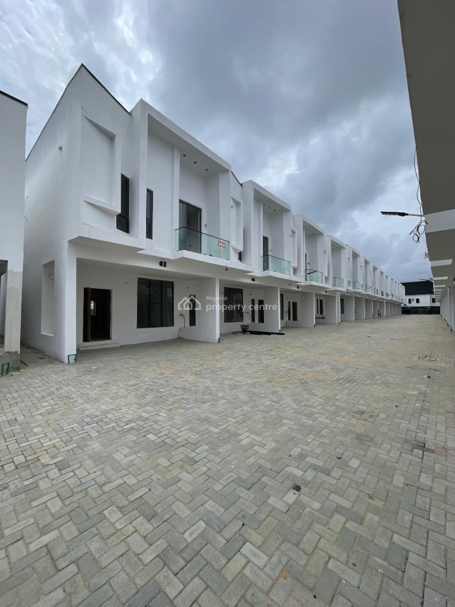 4 bedroom semi-detached duplex for sale