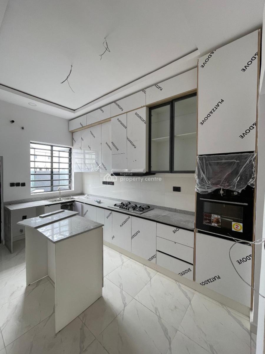 4 bedroom semi-detached duplex for sale