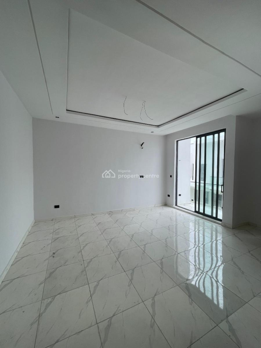 4 bedroom semi-detached duplex for sale