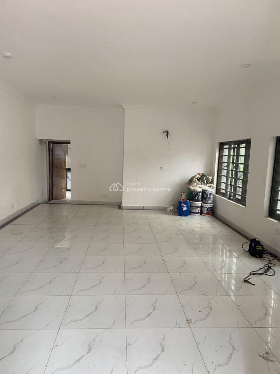 5 Bedroom Semi Detached Duplex With Bq