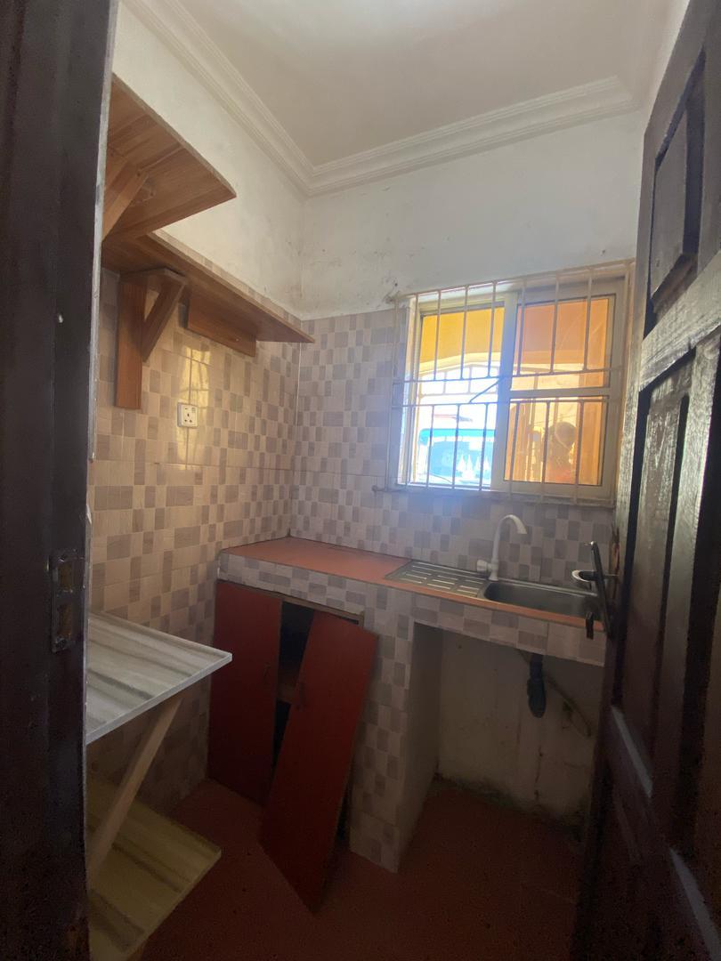 To let   Sharp mini flat to let in Sangotedo Ajah