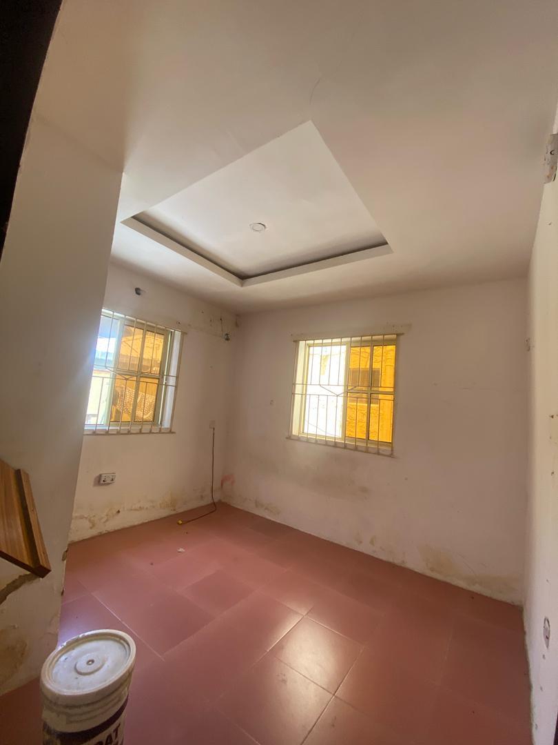 To let   Sharp mini flat to let in Sangotedo Ajah