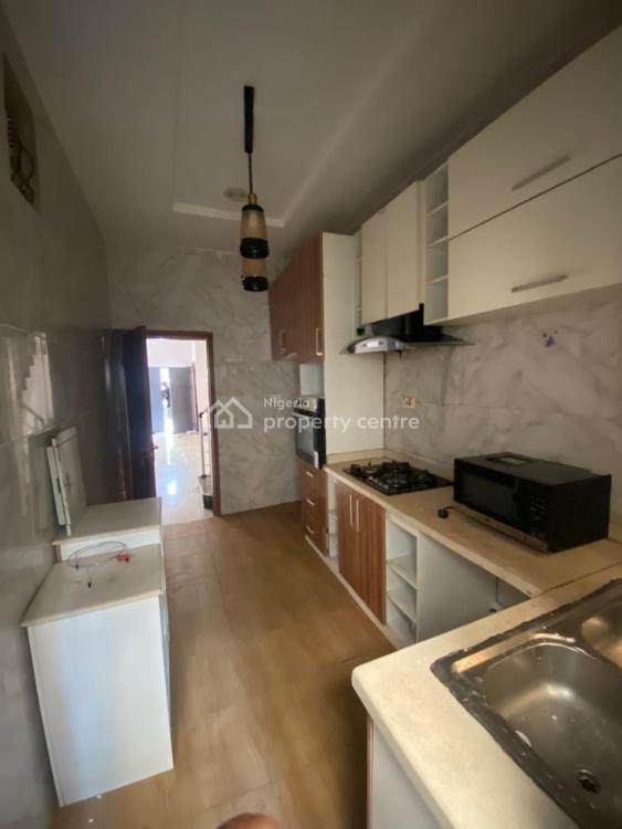 4 bedroom semi-detached duplex for rent