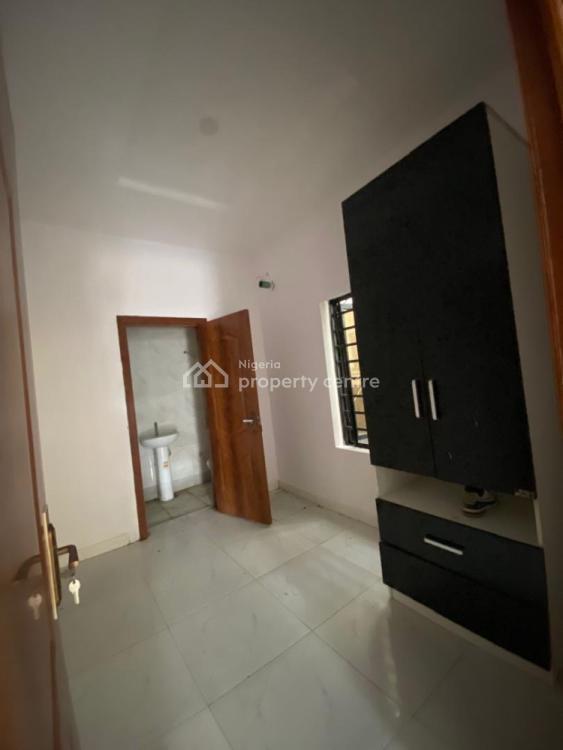 4 bedroom semi-detached duplex for rent