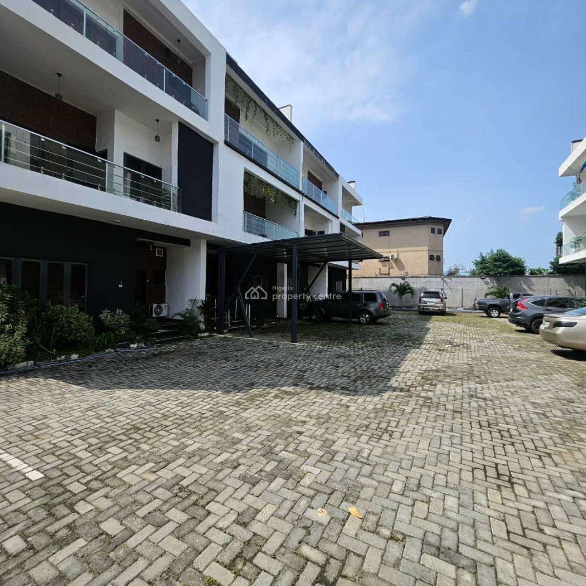 5 bedroom terraced duplex for sale