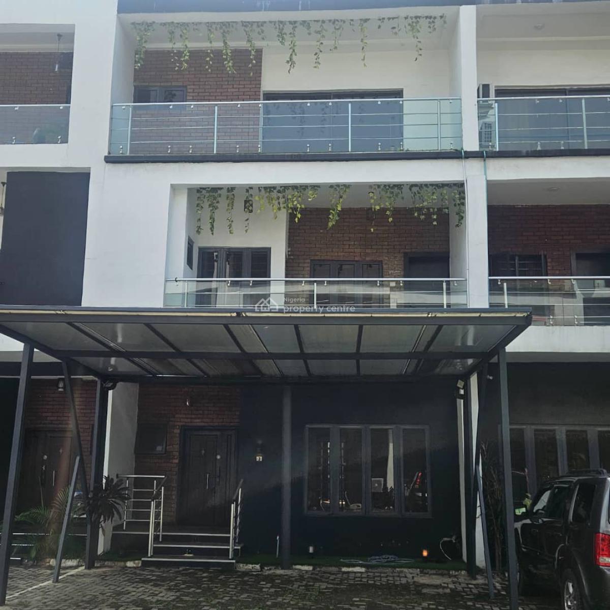 5 bedroom terraced duplex for sale