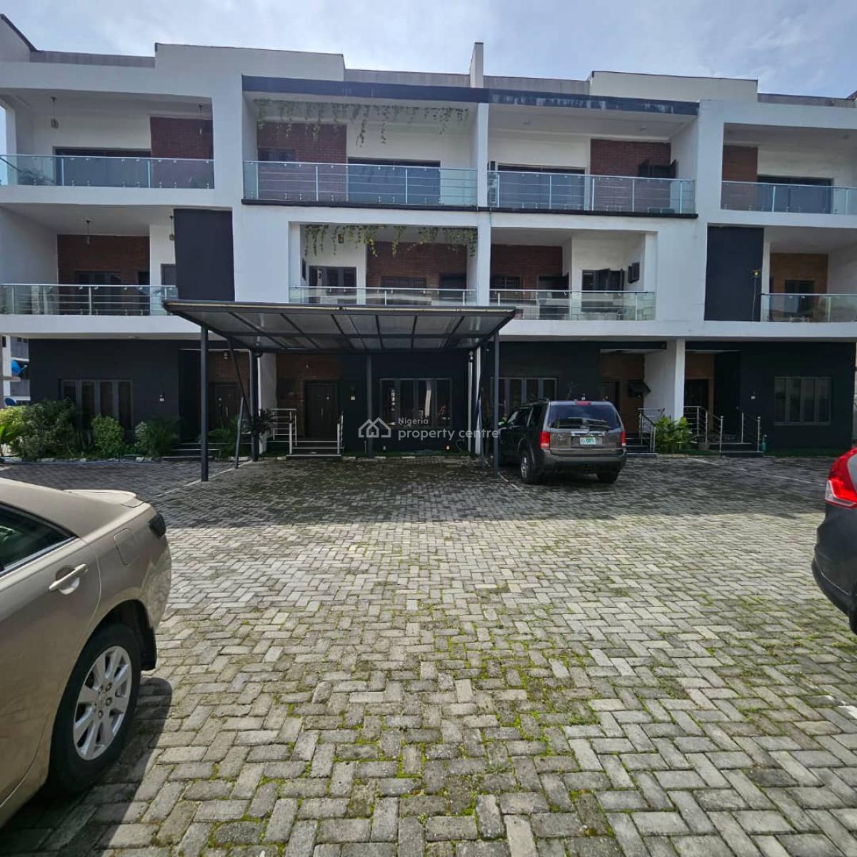 5 bedroom terraced duplex for sale