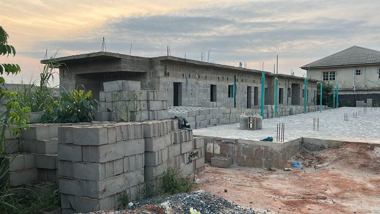 Urgent Sale: Uncompleted Building at Decking Level