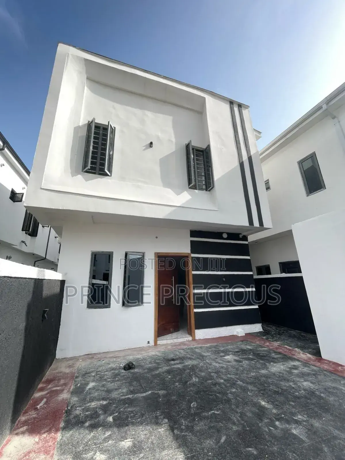 3bdrm Duplex in Lekki, Ikota for sale