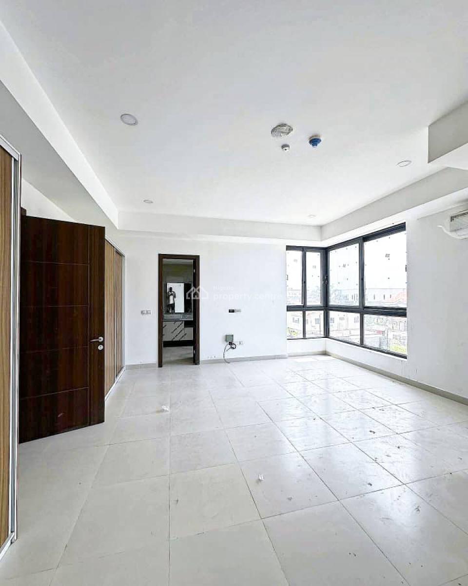 Luxury 3-bedroom Apartment With A General Pool