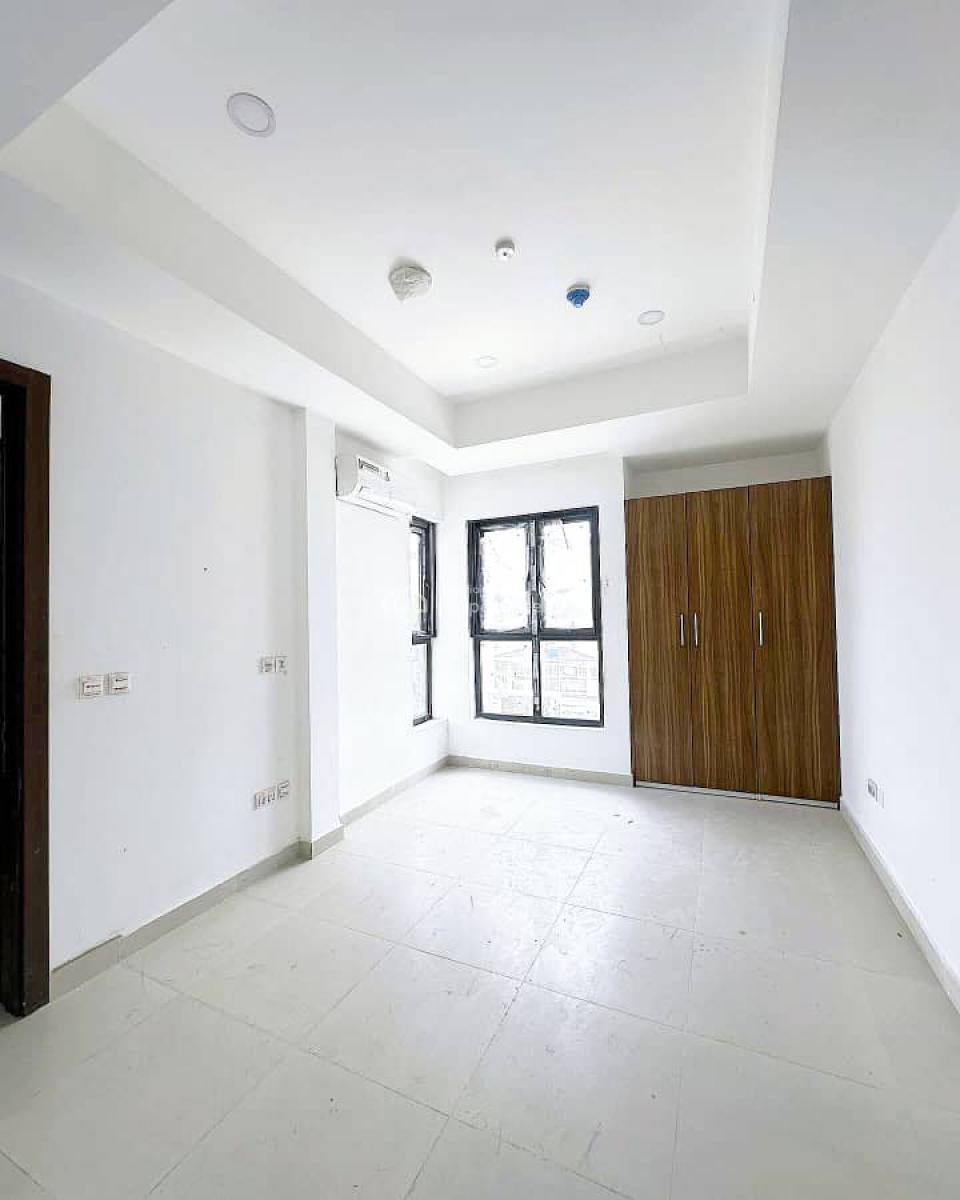 Luxury 3-bedroom Apartment With A General Pool