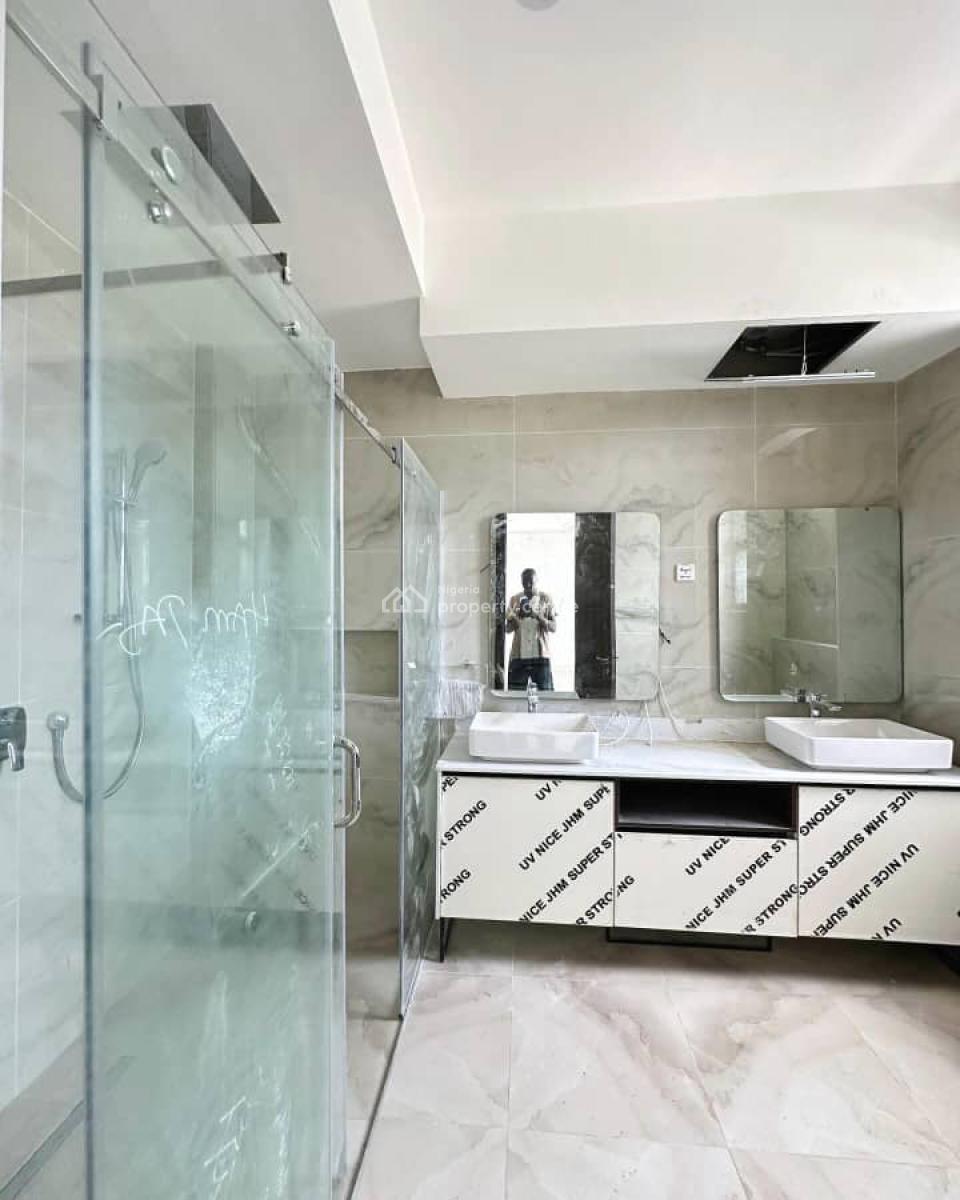 Luxury 3-bedroom Apartment With A General Pool