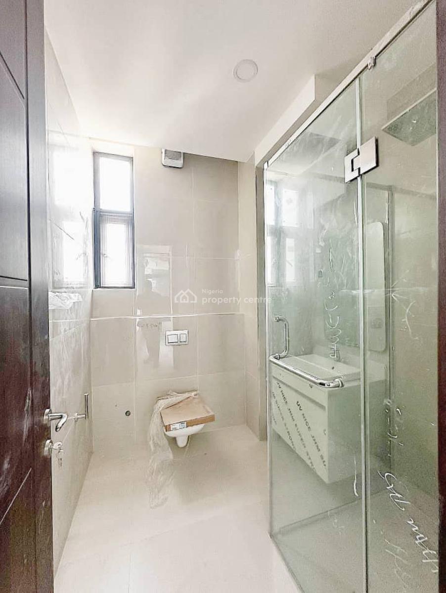 Luxury 3-bedroom Apartment With A General Pool