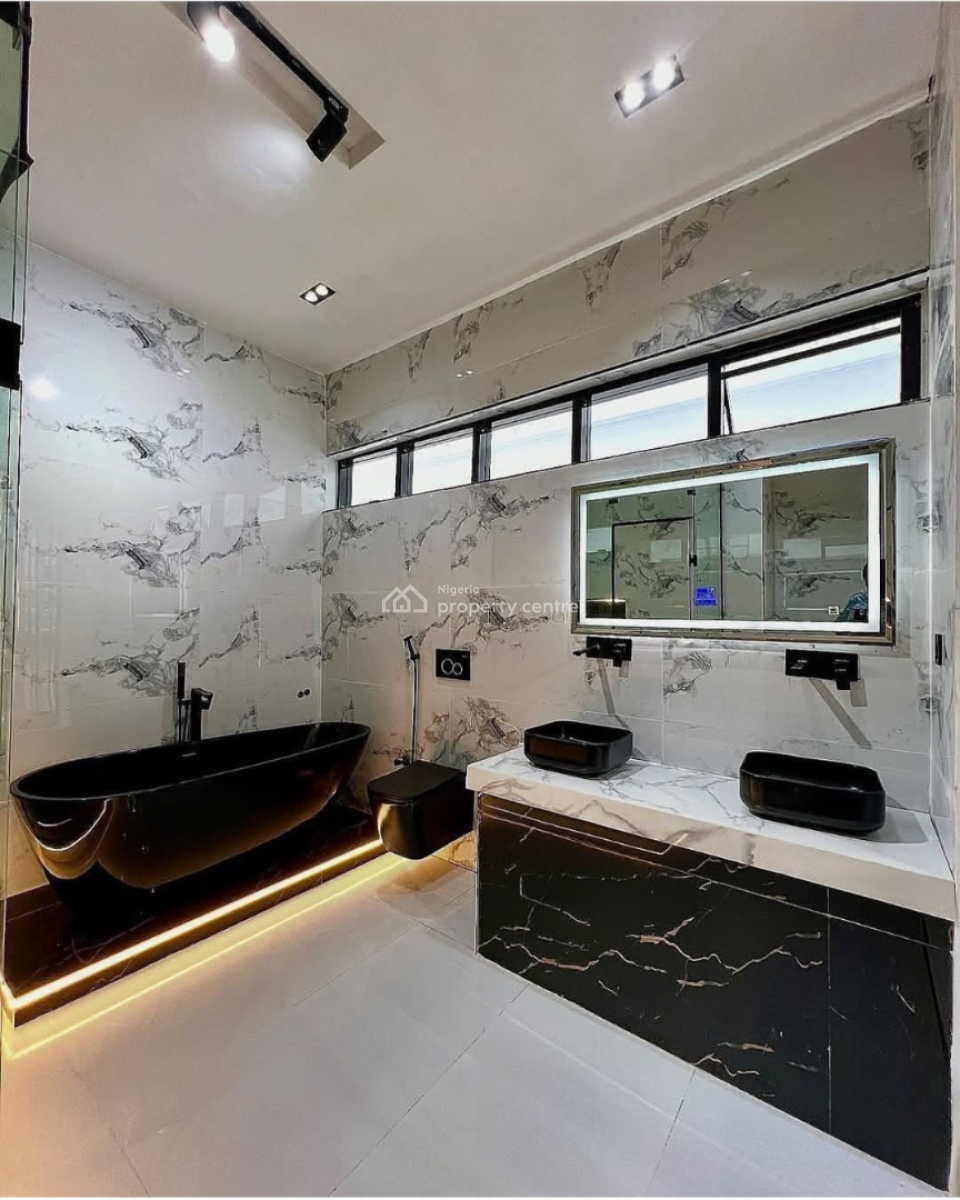 5 bedroom detached duplex for sale