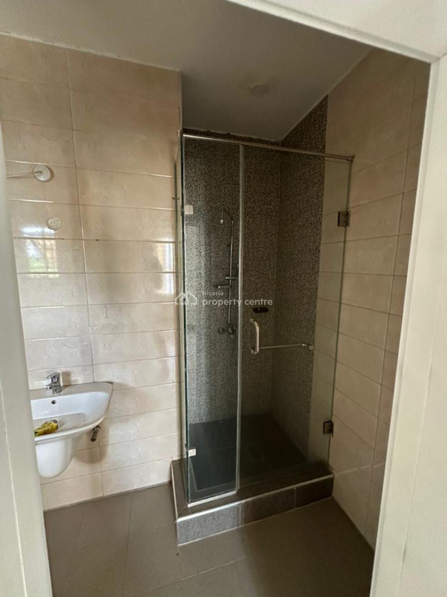 4 bedroom terraced duplex for sale