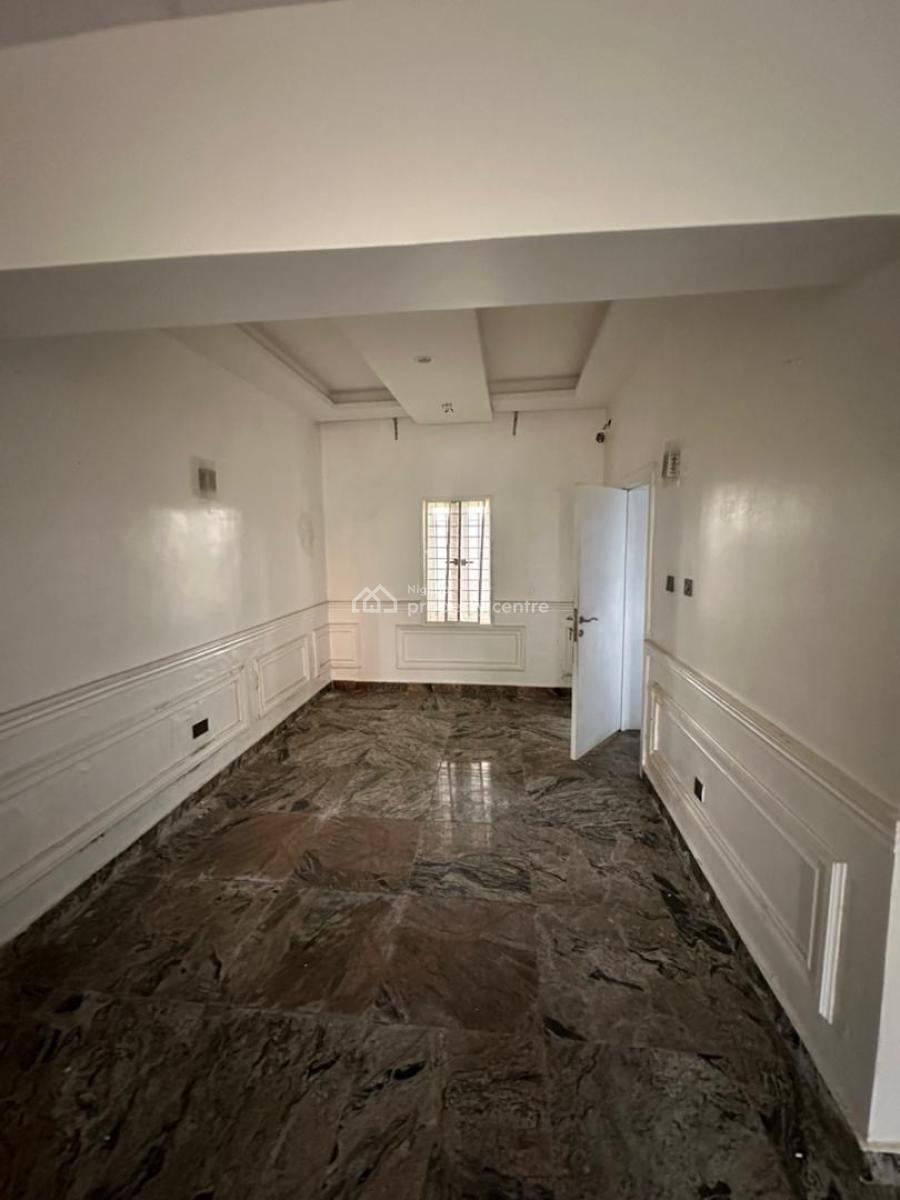 4 bedroom terraced duplex for sale