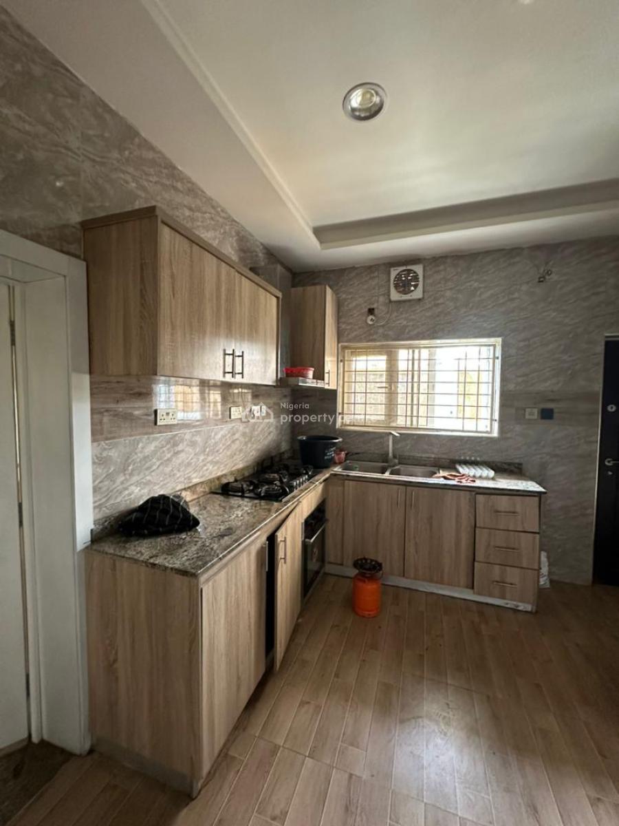 4 bedroom terraced duplex for sale