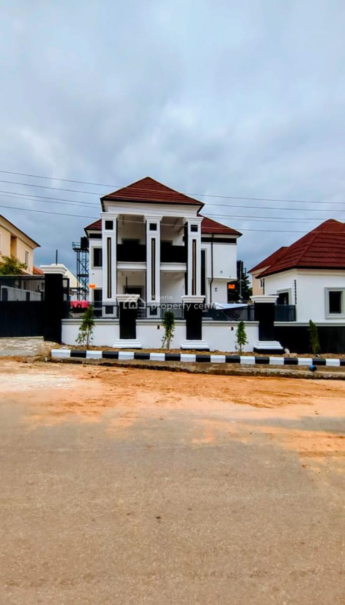 4 bedroom detached duplex for sale