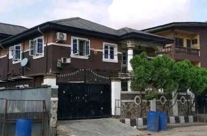 FOR SALE: Beautiful 4-bedroom duplex with 2-units of 3 bedroom flat plus 2-units of mini flat and a single room self contained, two drive way and lot more