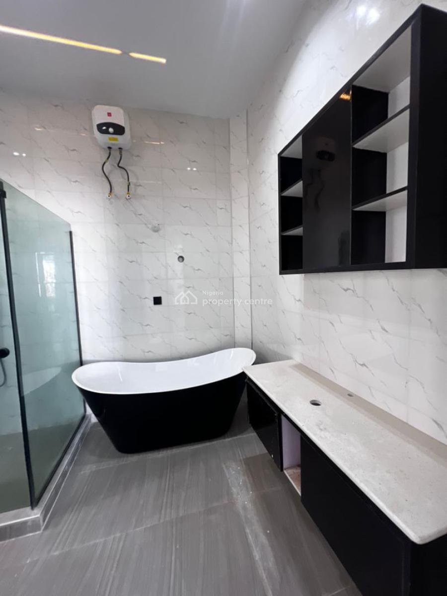 5 bedroom detached duplex for sale
