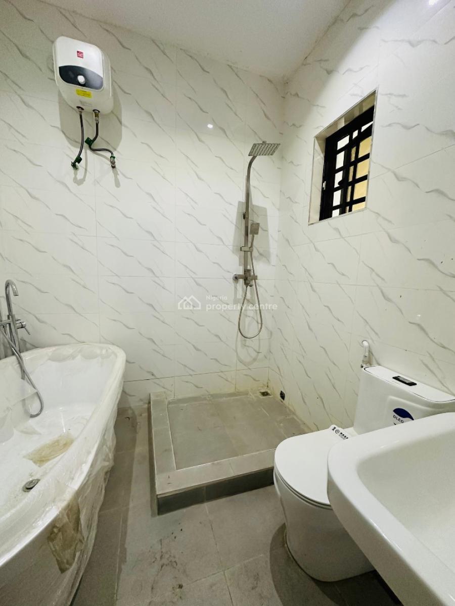 4 bedroom semi-detached duplex for sale