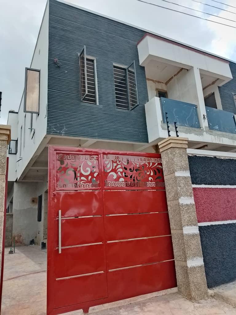 For sale   2 Bedroom semi detached duplex for sale for sale