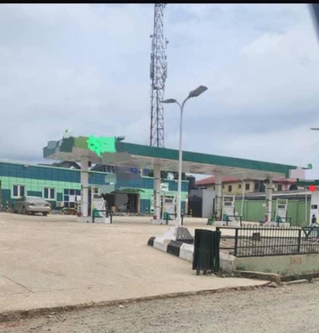 FILLING STATION AVAILABLE FOR SALE.
