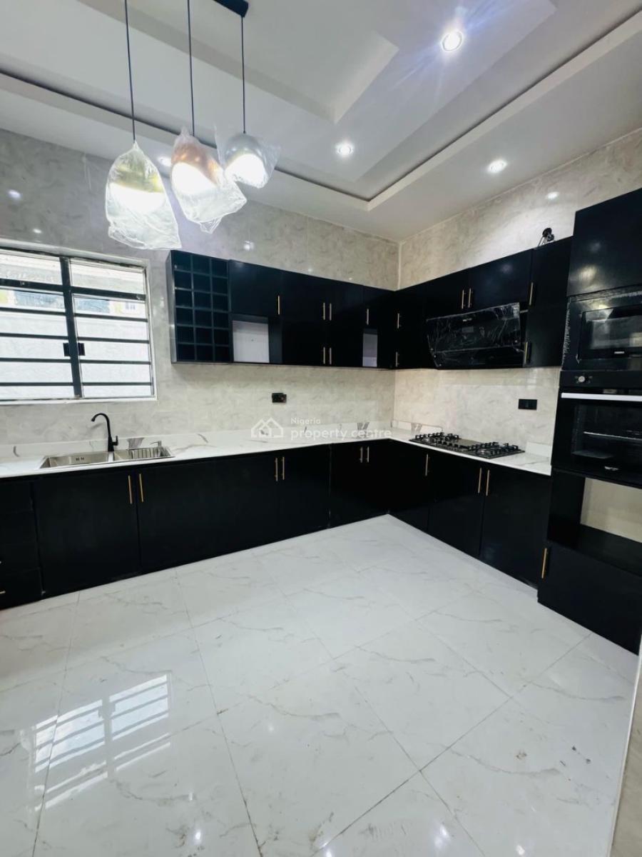 3 bedroom detached duplex for sale