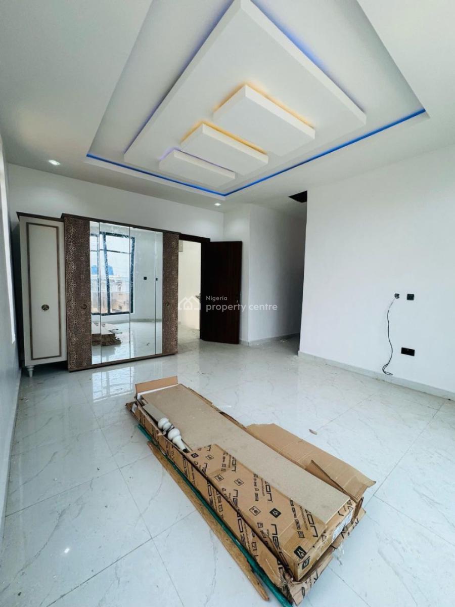3 bedroom detached duplex for sale