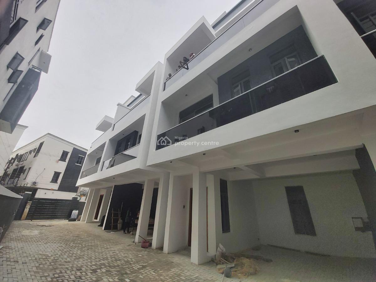 4 bedroom terraced duplex for sale