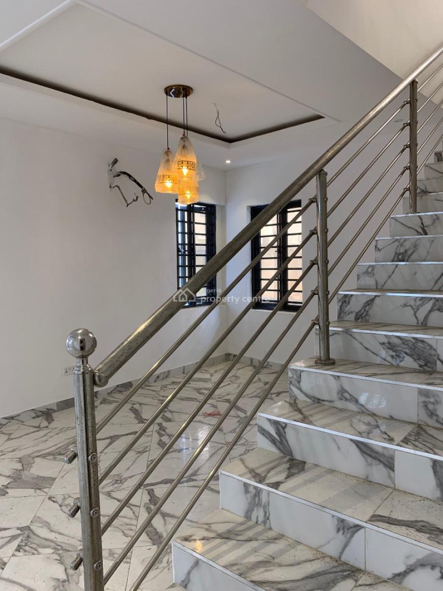 5 bedroom detached duplex for rent