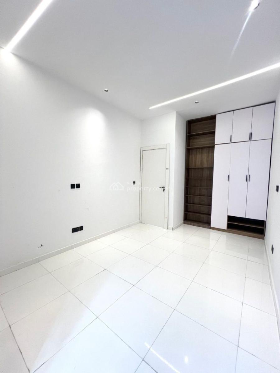 Luxury 5 Bedroom Fully-detached Duplex With Bq
