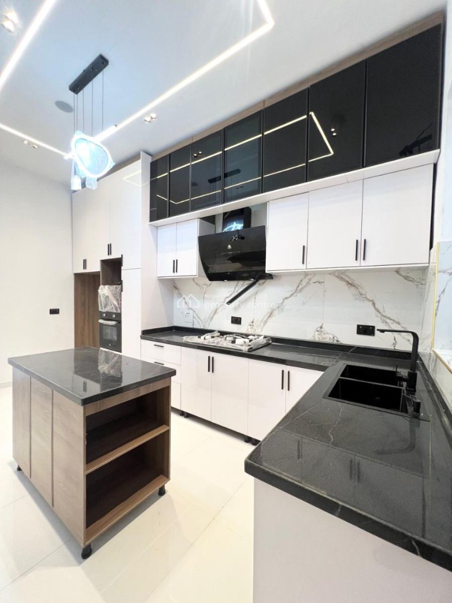 Luxury 5 Bedroom Fully-detached Duplex With Bq