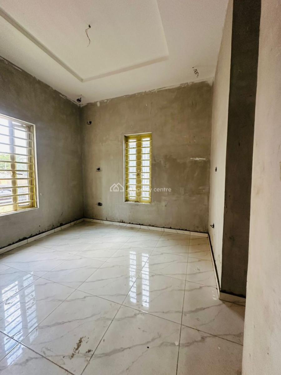 4 bedroom semi-detached duplex for sale