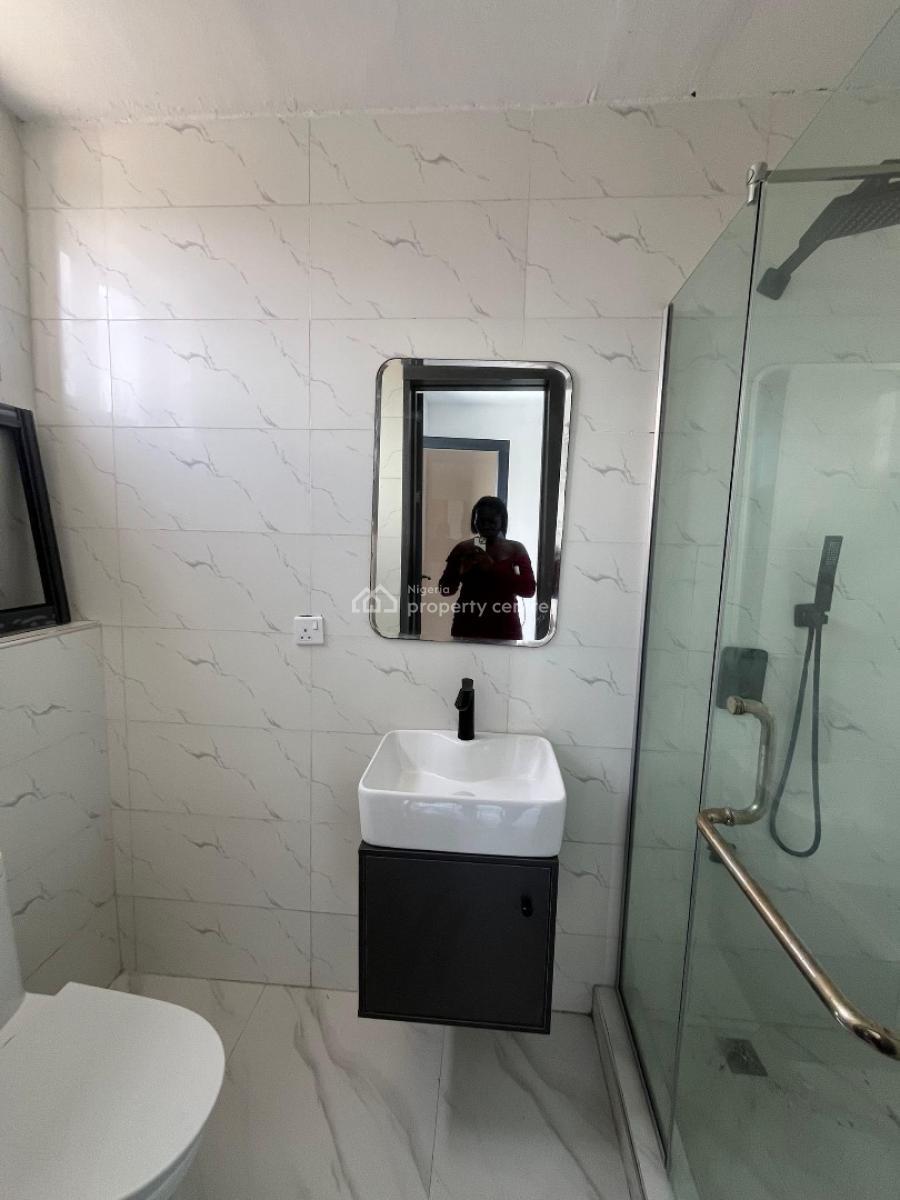 Newly Built 2 Bedroom Apartment
