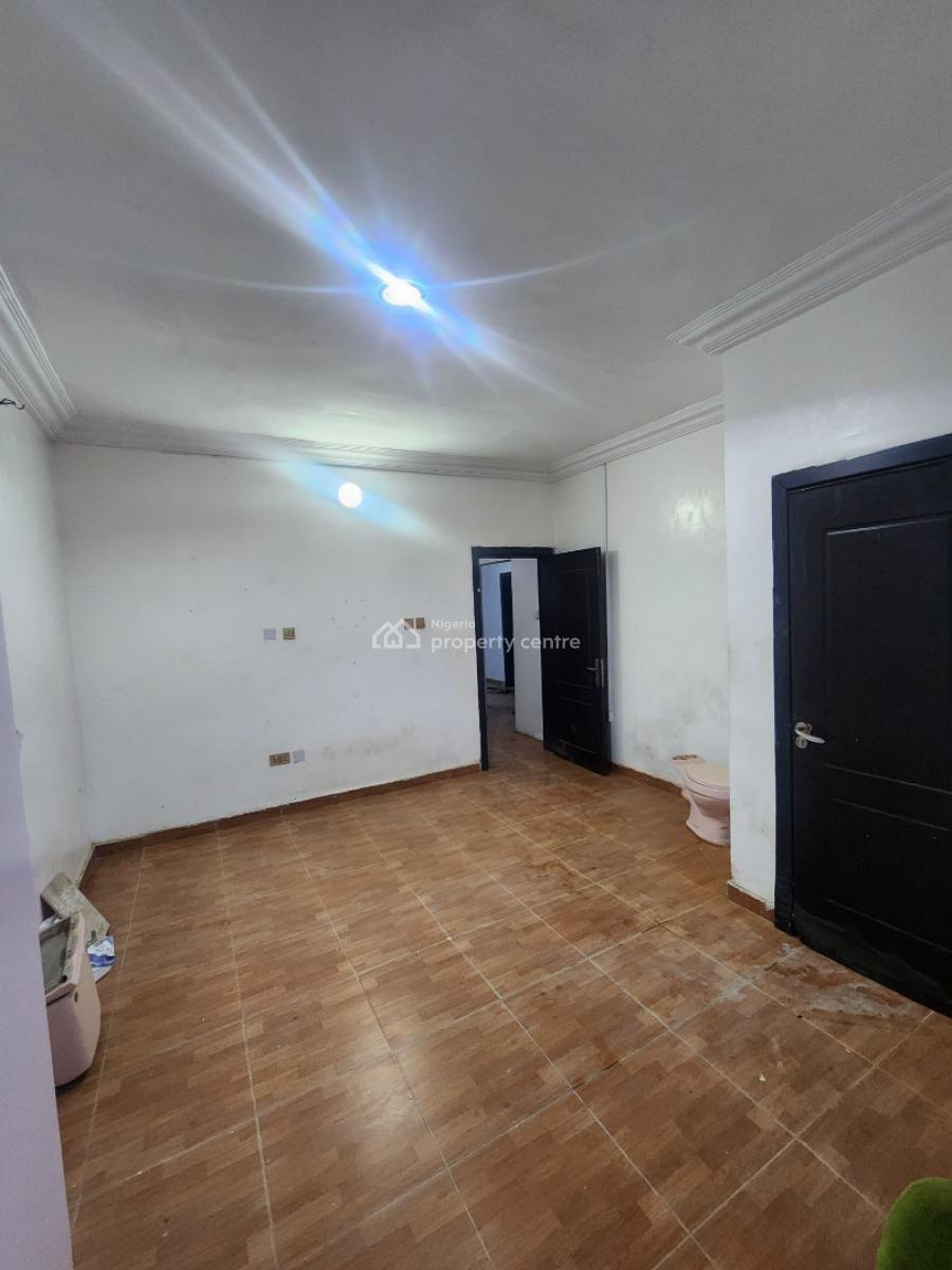 1 bedroom mini flat (room and parlour) for rent
