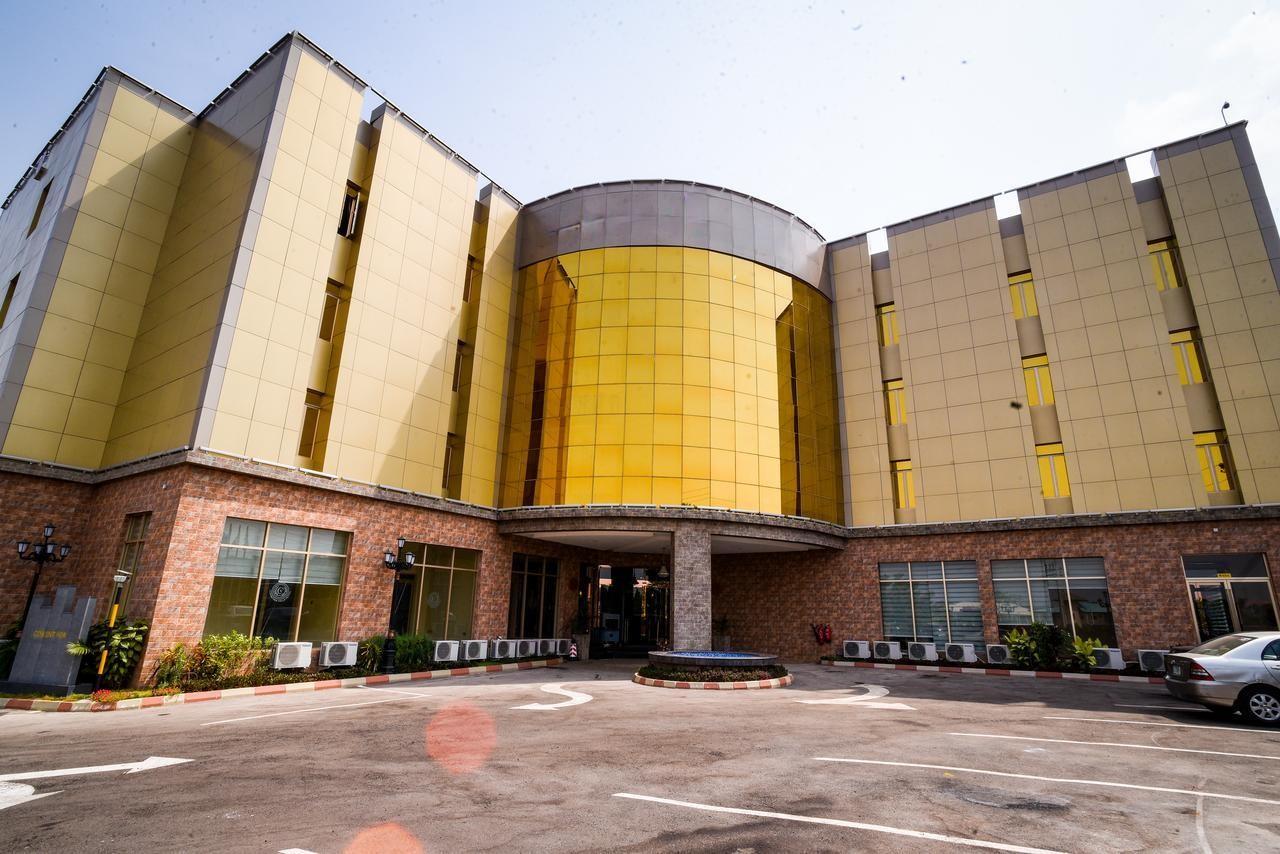 72 ROOM HOTEL FOR SALE IN THE HEART OF ABUJA
