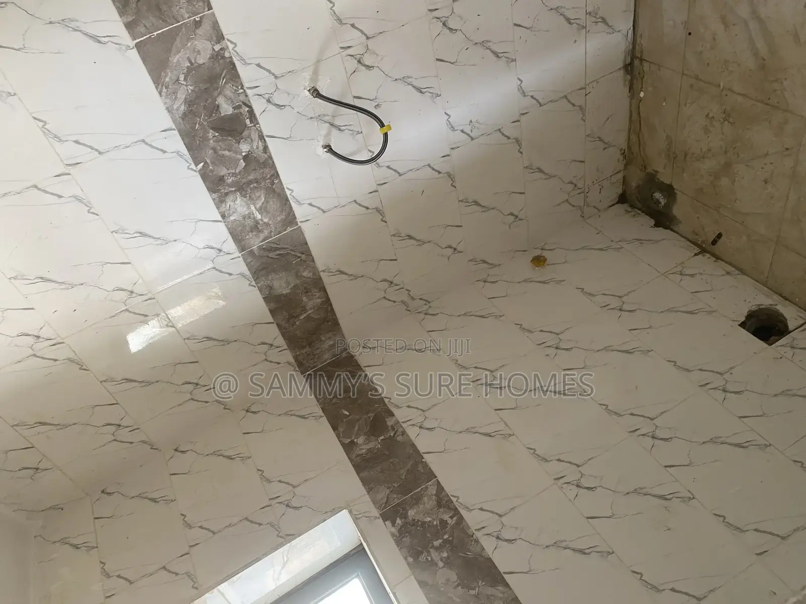 2bdrm Block of Flats in News Engineering, Dawaki for rent