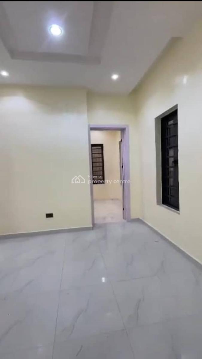 4 bedroom detached duplex for sale