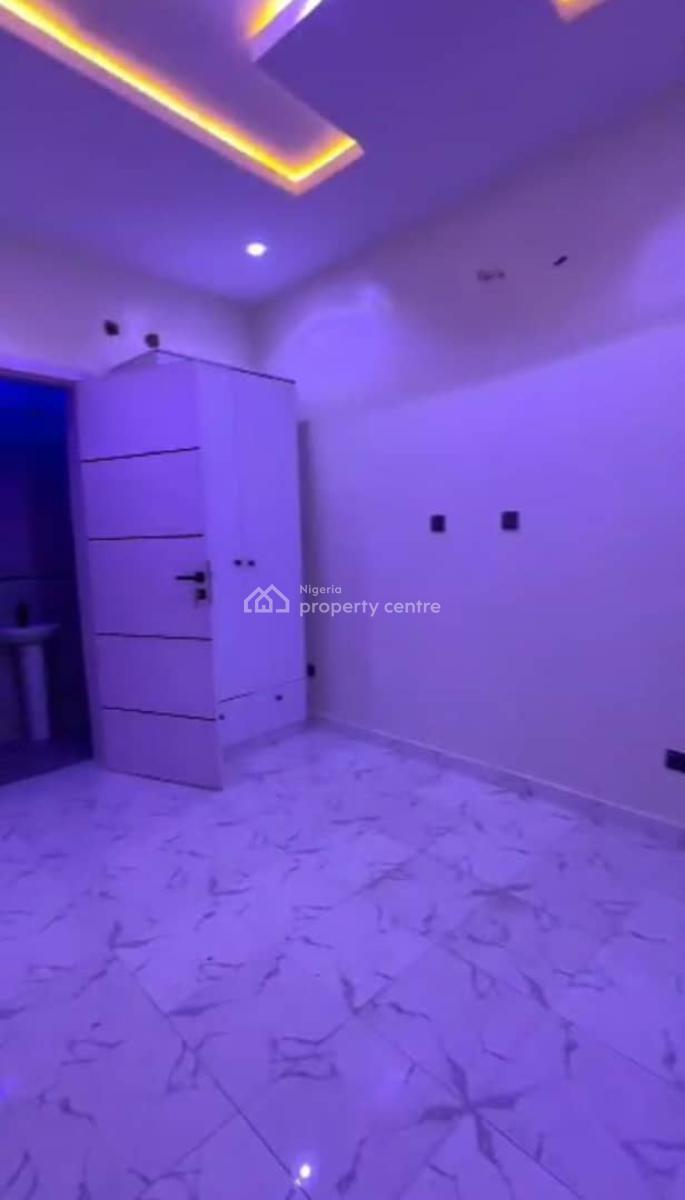 4 bedroom detached duplex for sale