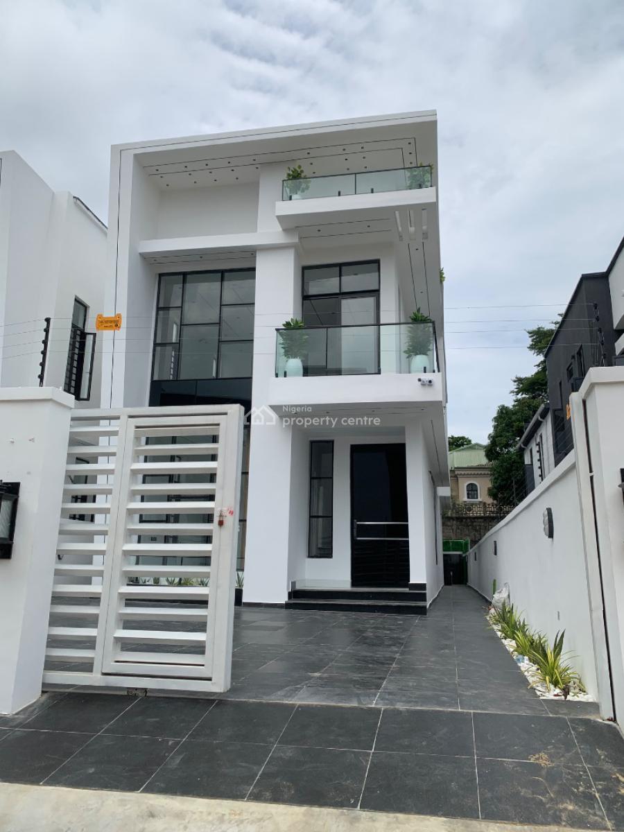 5 bedroom detached duplex for sale